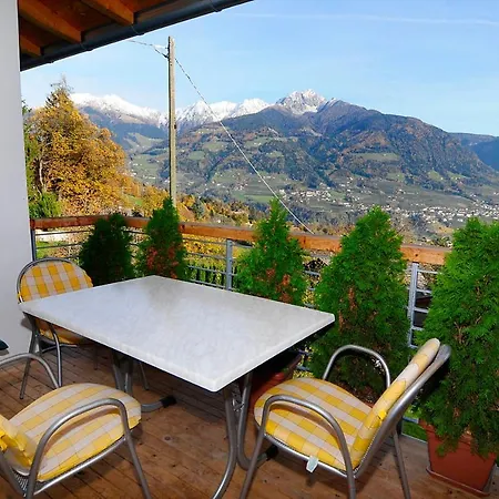 Bed & Breakfast Haus Rosengarten Tirolo